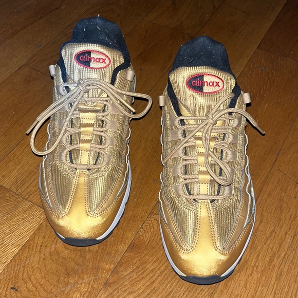 Nike Air Max 95 QS Metallic Gold 2017- Men’s Size 10